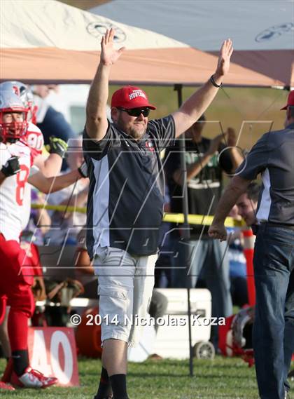 Thumbnail 3 in Thacher vs. Mojave (CIF SS D1 8-Man Final) photogallery.