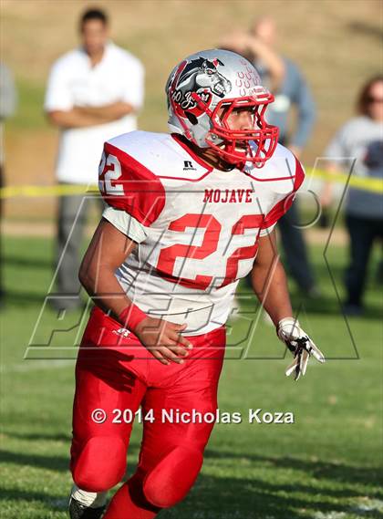 Thumbnail 3 in Thacher vs. Mojave (CIF SS D1 8-Man Final) photogallery.