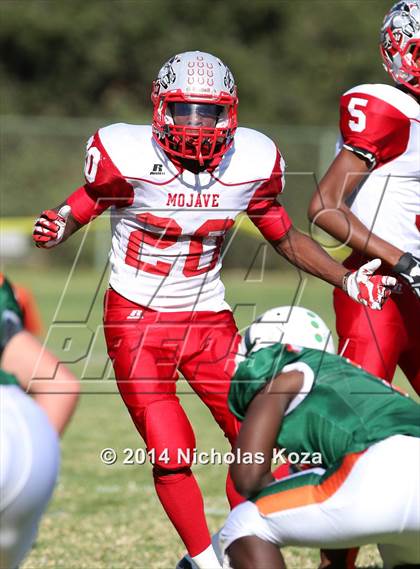 Thumbnail 3 in Thacher vs. Mojave (CIF SS D1 8-Man Final) photogallery.