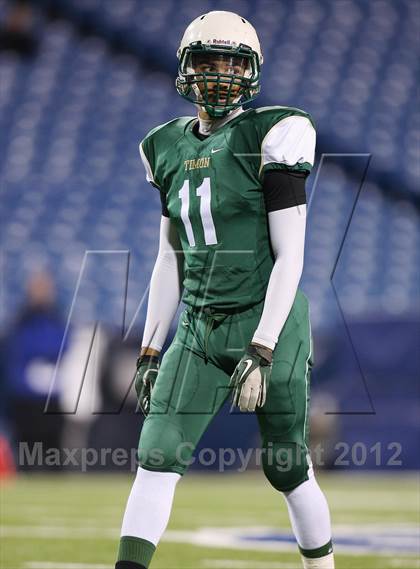Thumbnail 3 in Bishop Timon-St. Jude vs. St. Joseph's Collegiate (Monsignor Martin Semifinal) photogallery.