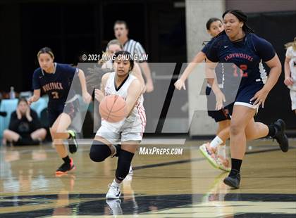 Thumbnail 3 in Mater Dei vs. King (Tom Riach Tournament) photogallery.