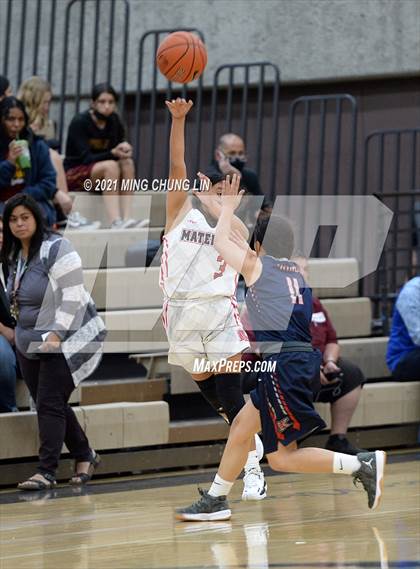 Thumbnail 1 in Mater Dei vs. King (Tom Riach Tournament) photogallery.