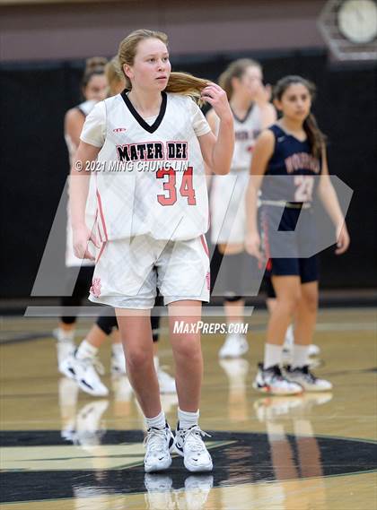 Thumbnail 3 in Mater Dei vs. King (Tom Riach Tournament) photogallery.