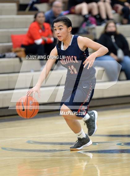 Thumbnail 2 in Mater Dei vs. King (Tom Riach Tournament) photogallery.