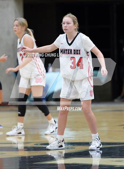 Thumbnail 3 in Mater Dei vs. King (Tom Riach Tournament) photogallery.