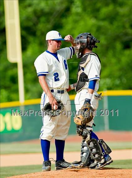 Thumbnail 3 in Marvin Ridge vs. Parkwood (NCHSAA Sectional Final) photogallery.