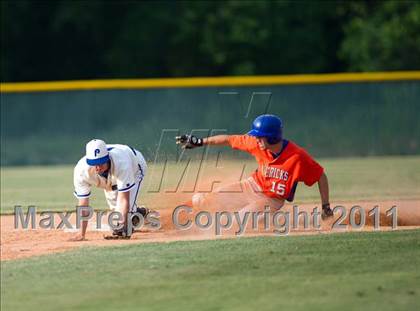 Thumbnail 1 in Marvin Ridge vs. Parkwood (NCHSAA Sectional Final) photogallery.