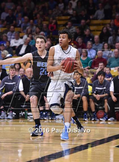 Thumbnail 2 in Pueblo West vs. Valor Christian (CHSAA 4A Final) photogallery.