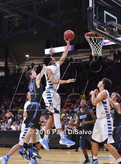 Thumbnail 1 in Pueblo West vs. Valor Christian (CHSAA 4A Final) photogallery.