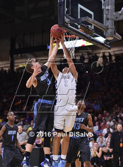 Thumbnail 1 in Pueblo West vs. Valor Christian (CHSAA 4A Final) photogallery.