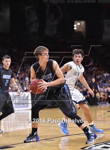 Thumbnail 3 in Pueblo West vs. Valor Christian (CHSAA 4A Final) photogallery.