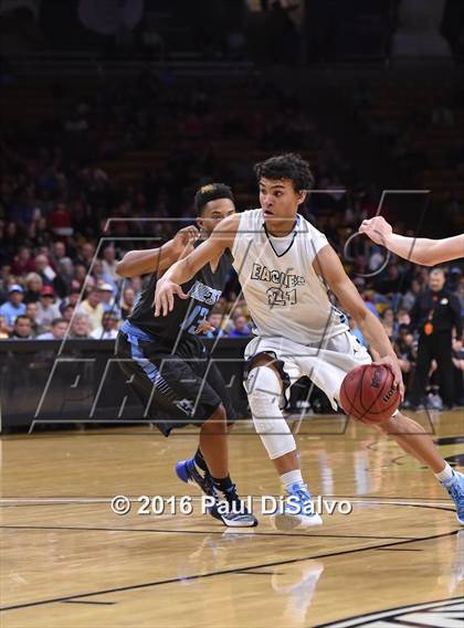 Thumbnail 1 in Pueblo West vs. Valor Christian (CHSAA 4A Final) photogallery.