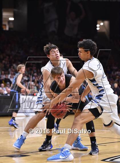 Thumbnail 3 in Pueblo West vs. Valor Christian (CHSAA 4A Final) photogallery.