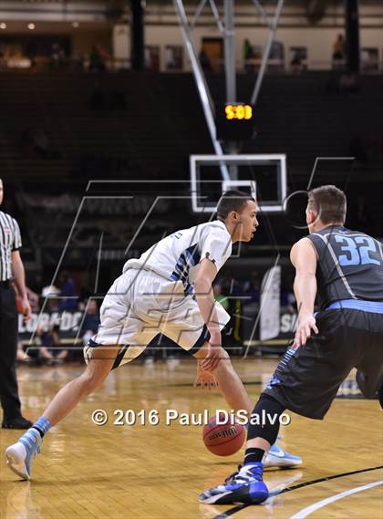 Thumbnail 1 in Pueblo West vs. Valor Christian (CHSAA 4A Final) photogallery.