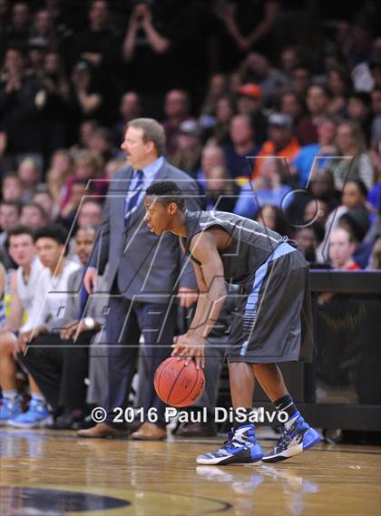 Thumbnail 1 in Pueblo West vs. Valor Christian (CHSAA 4A Final) photogallery.