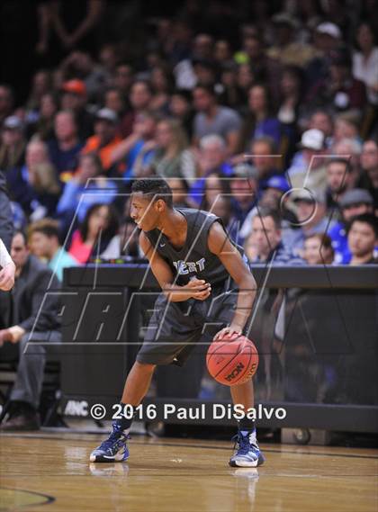 Thumbnail 1 in Pueblo West vs. Valor Christian (CHSAA 4A Final) photogallery.