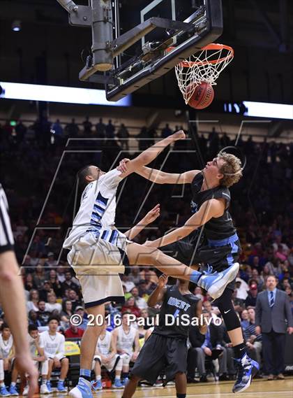 Thumbnail 3 in Pueblo West vs. Valor Christian (CHSAA 4A Final) photogallery.