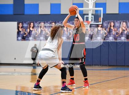 Thumbnail 1 in Lovejoy @ Wylie East photogallery.