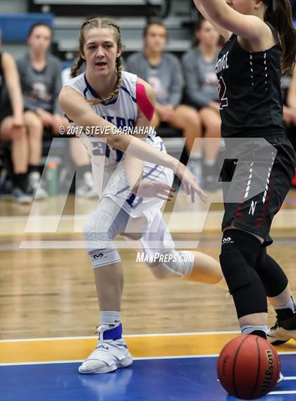 Thumbnail 3 in Northridge vs Bingham (UHSAA 1st Round) photogallery.