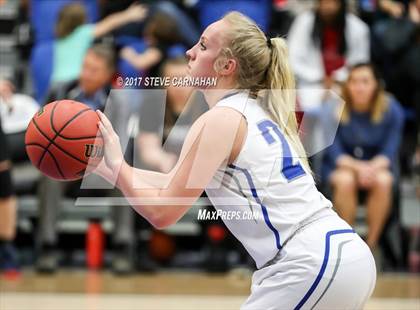 Thumbnail 3 in Northridge vs Bingham (UHSAA 1st Round) photogallery.
