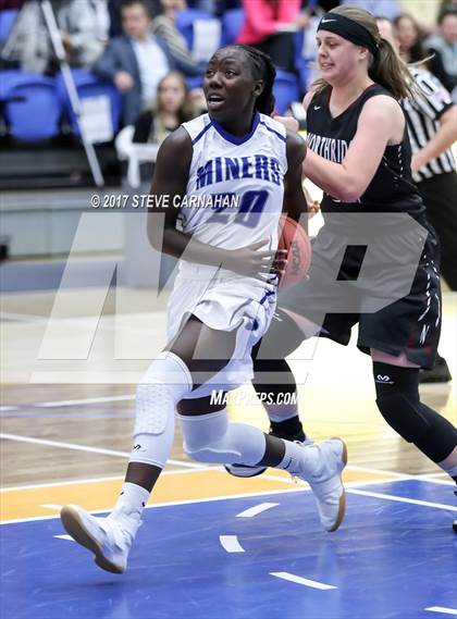 Thumbnail 2 in Northridge vs Bingham (UHSAA 1st Round) photogallery.