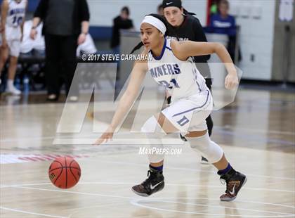 Thumbnail 3 in Northridge vs Bingham (UHSAA 1st Round) photogallery.