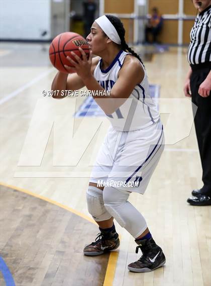Thumbnail 3 in Northridge vs Bingham (UHSAA 1st Round) photogallery.
