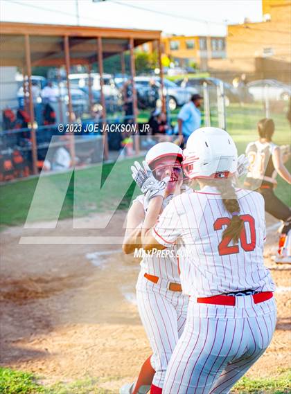 Thumbnail 2 in Bishop Kelley @ Booker T. Washington photogallery.