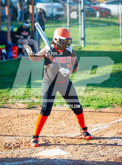 Thumbnail 1 in Bishop Kelley @ Booker T. Washington photogallery.