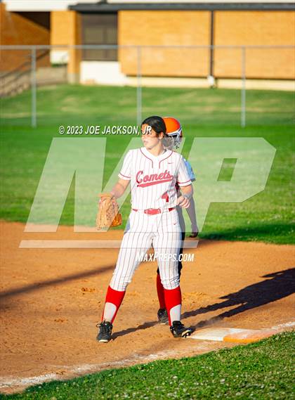 Thumbnail 3 in Bishop Kelley @ Booker T. Washington photogallery.
