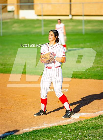 Thumbnail 3 in Bishop Kelley @ Booker T. Washington photogallery.