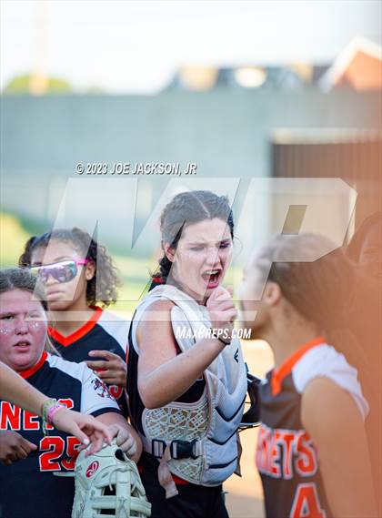Thumbnail 2 in Bishop Kelley @ Booker T. Washington photogallery.