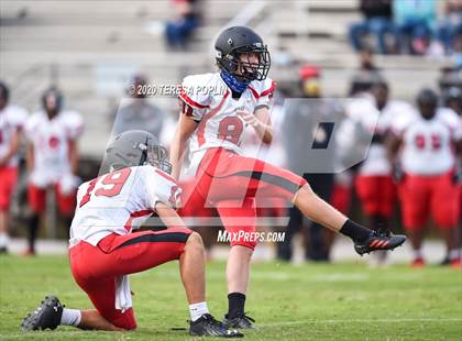 Thumbnail 3 in Greer vs Hillcrest (The Greer Gridiron Classic) photogallery.