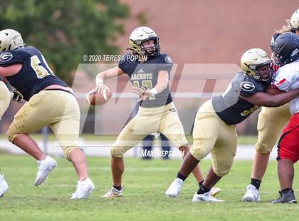 Thumbnail 1 in Greer vs Hillcrest (The Greer Gridiron Classic) photogallery.