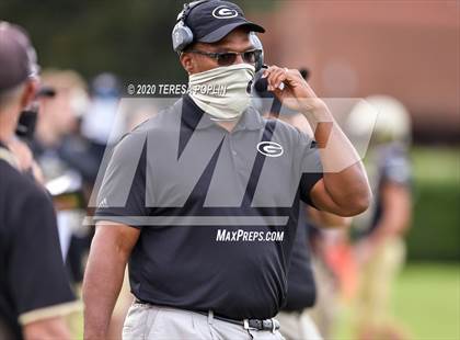 Thumbnail 3 in Greer vs Hillcrest (The Greer Gridiron Classic) photogallery.