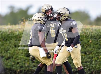 Thumbnail 2 in Greer vs Hillcrest (The Greer Gridiron Classic) photogallery.