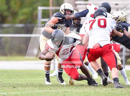 Thumbnail 2 in Greer vs Hillcrest (The Greer Gridiron Classic) photogallery.