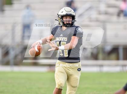 Thumbnail 3 in Greer vs Hillcrest (The Greer Gridiron Classic) photogallery.