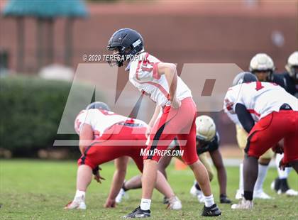 Thumbnail 2 in Greer vs Hillcrest (The Greer Gridiron Classic) photogallery.