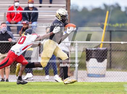 Thumbnail 1 in Greer vs Hillcrest (The Greer Gridiron Classic) photogallery.