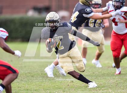 Thumbnail 1 in Greer vs Hillcrest (The Greer Gridiron Classic) photogallery.