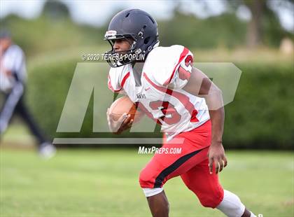 Thumbnail 1 in Greer vs Hillcrest (The Greer Gridiron Classic) photogallery.