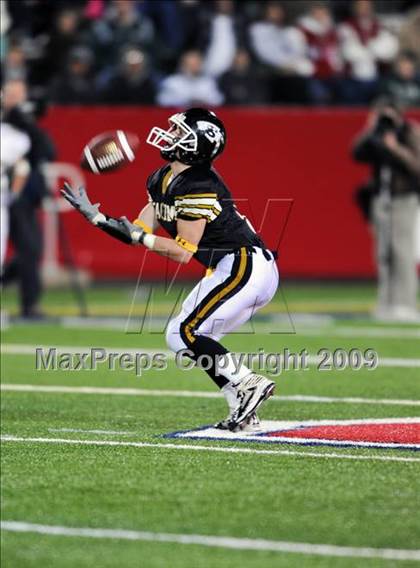 Thumbnail 1 in Sachem North vs. Floyd (Suffolk County Division I Championship) photogallery.