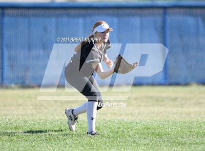Thumbnail 2 in Fossil Ridge @ Broomfield photogallery.