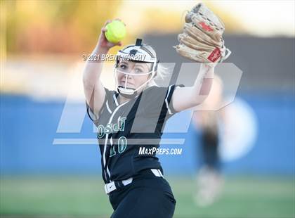 Thumbnail 3 in Fossil Ridge @ Broomfield photogallery.