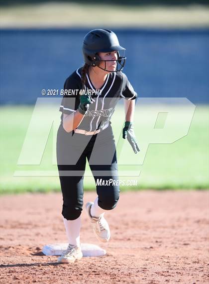 Thumbnail 1 in Fossil Ridge @ Broomfield photogallery.