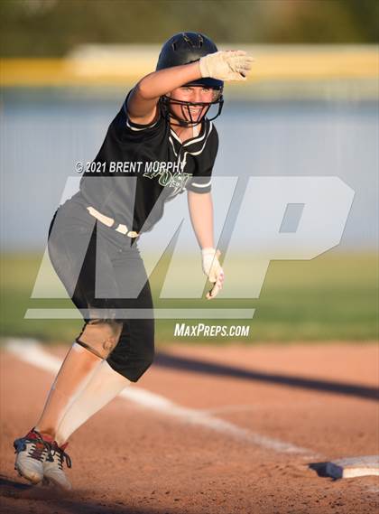 Thumbnail 3 in Fossil Ridge @ Broomfield photogallery.