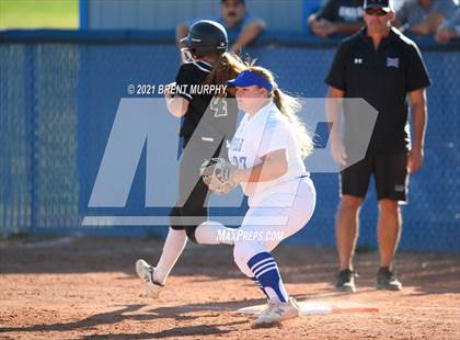 Thumbnail 3 in Fossil Ridge @ Broomfield photogallery.