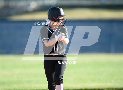Thumbnail 1 in Fossil Ridge @ Broomfield photogallery.