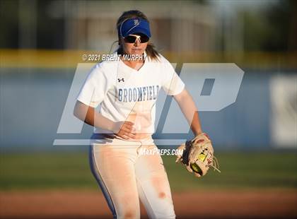 Thumbnail 3 in Fossil Ridge @ Broomfield photogallery.